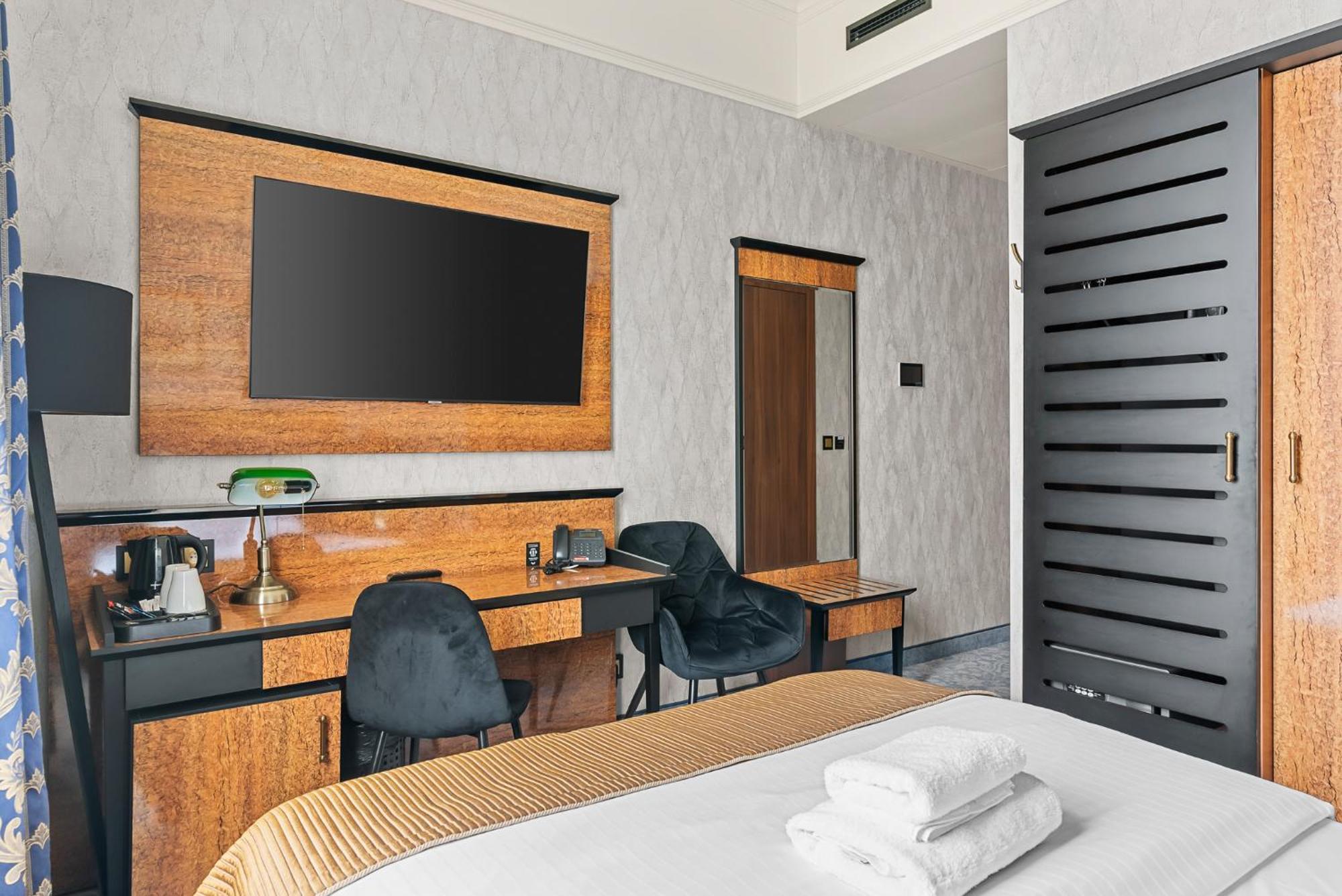 Hotel Diament Plaza Katowice Esterno foto