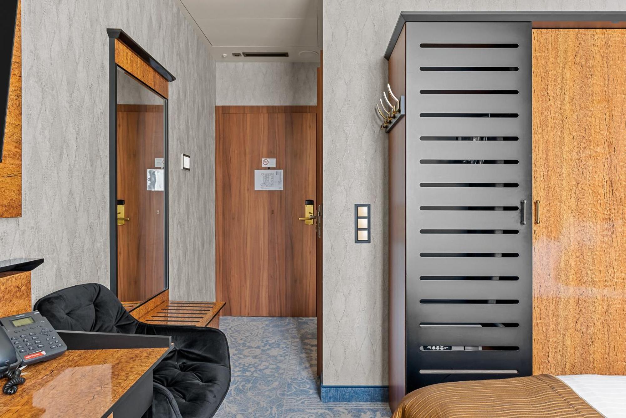 Hotel Diament Plaza Katowice Esterno foto